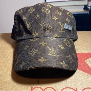 LOUIS VUITTON ADJUSTABLE MONOGRAM BROWN CAP